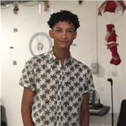 Soy una persona apasionado y dedicada a todo lo que hago para así recibir buenos resultados y un buen ambiente estudiantil